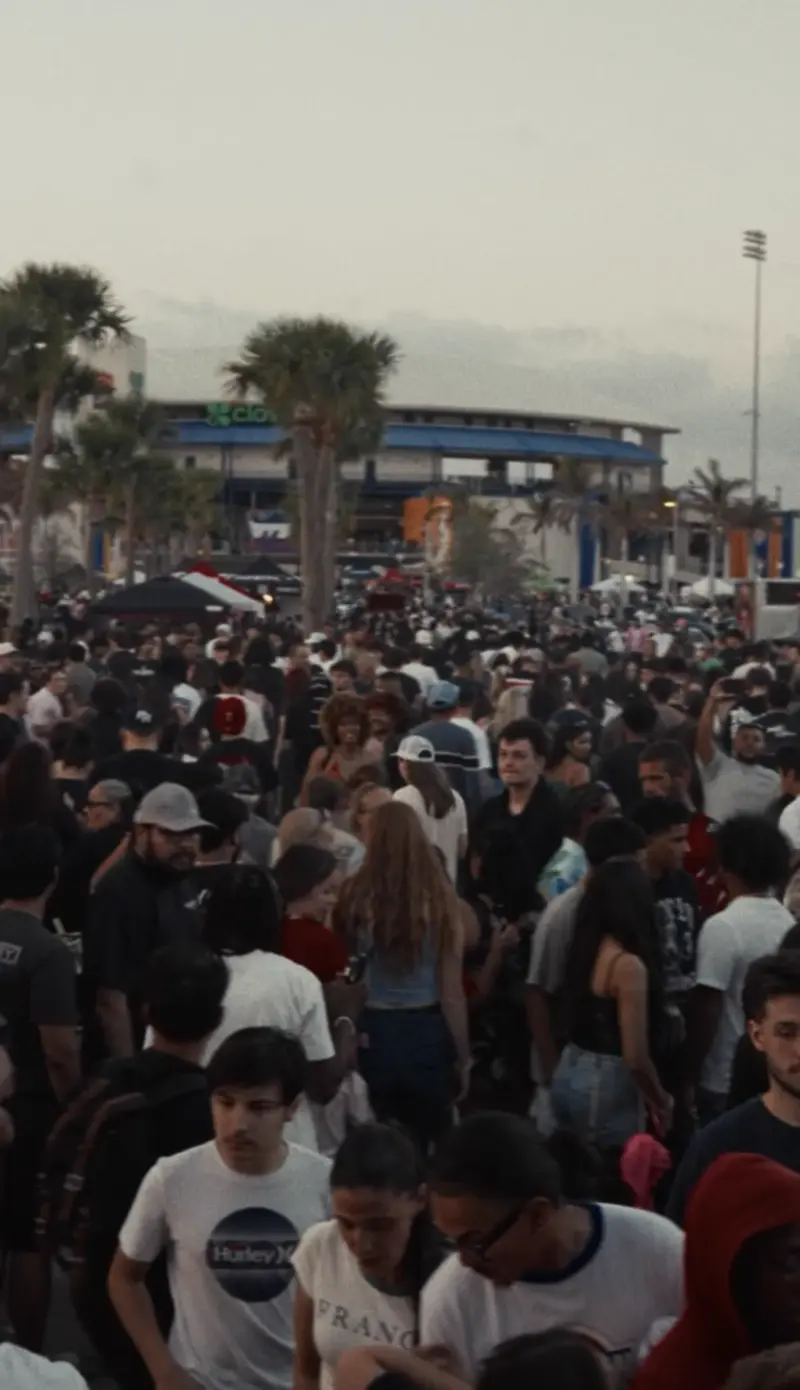 Guests walking through a previous Shift Culture event